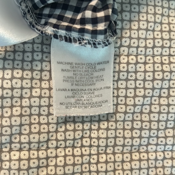 Womens Cotton navy Gingham Shirt. Jones New York. Tags say Lg. but fits like Med - Picture 8 of 12